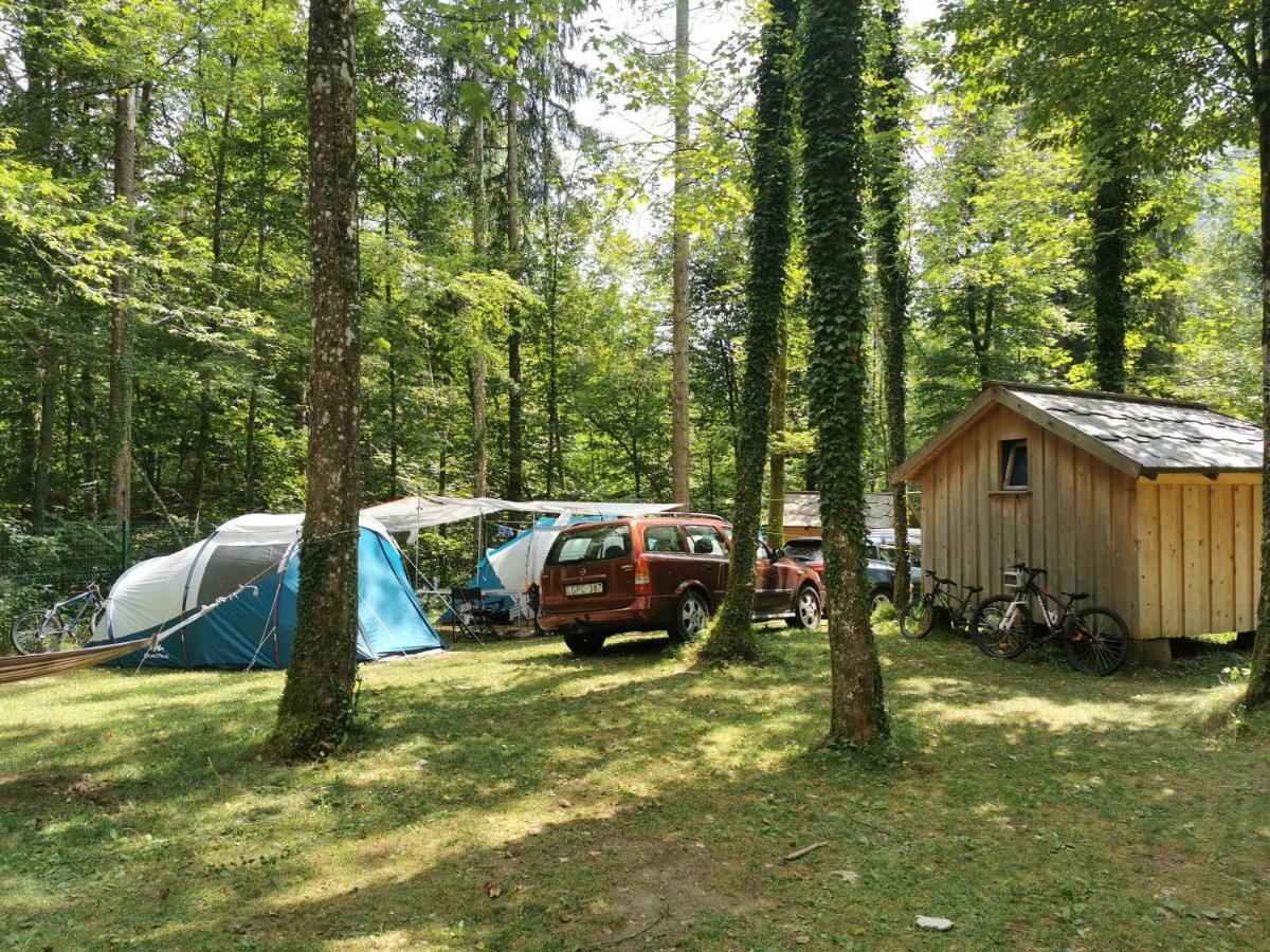 Kamp Alpe Kamniska Bistrica Hotel Stahovica Buitenkant foto