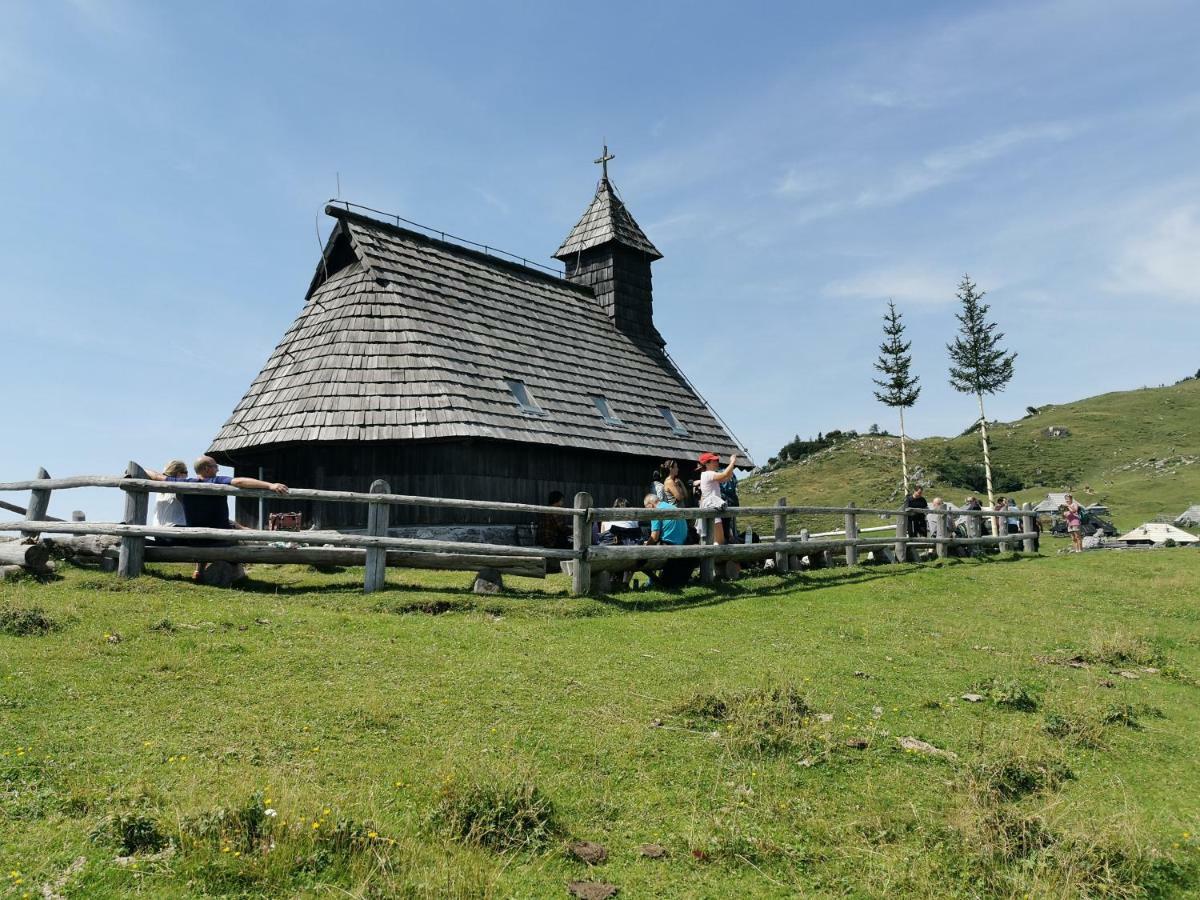 Kamp Alpe Kamniska Bistrica Hotel Stahovica Buitenkant foto