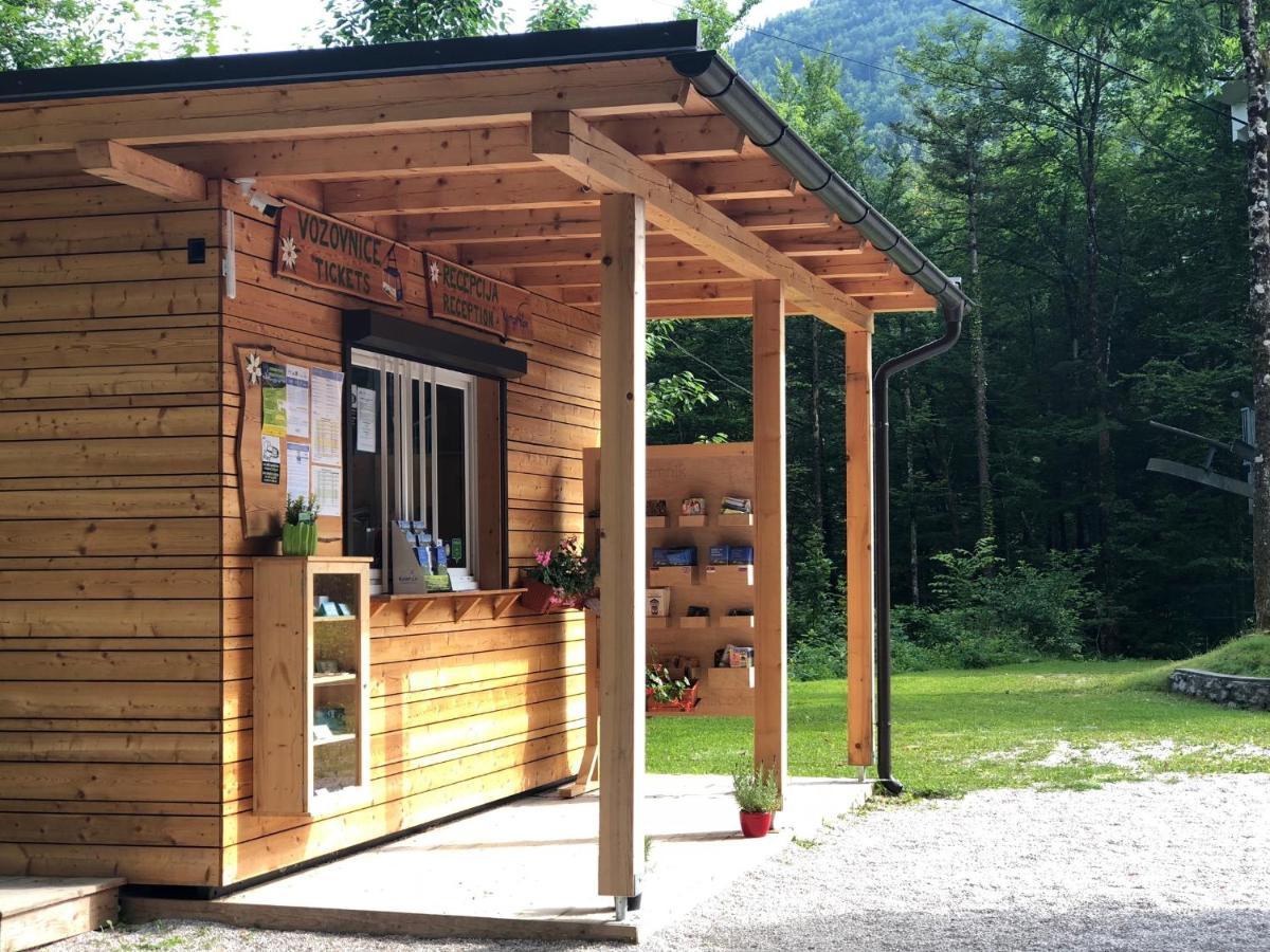 Kamp Alpe Kamniska Bistrica Hotel Stahovica Buitenkant foto