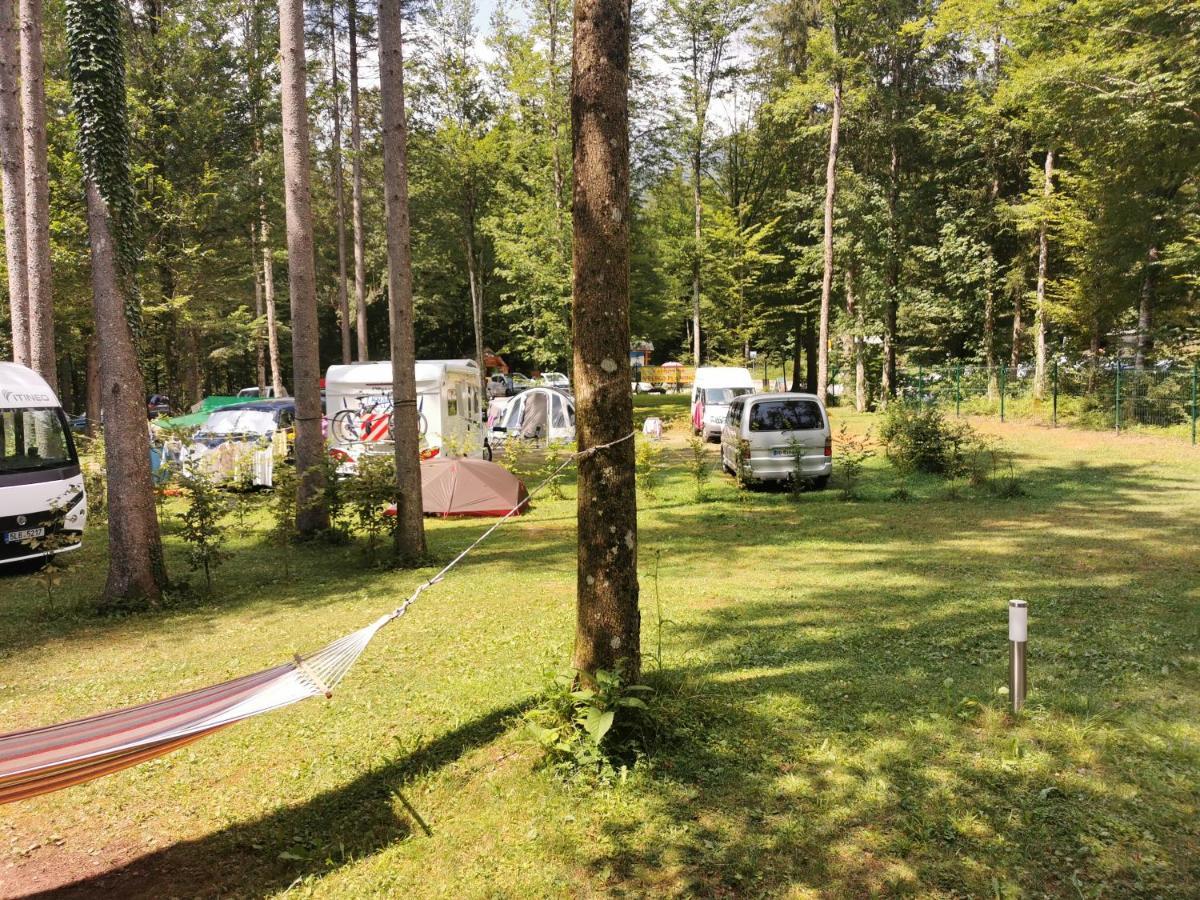 Kamp Alpe Kamniska Bistrica Hotel Stahovica Buitenkant foto