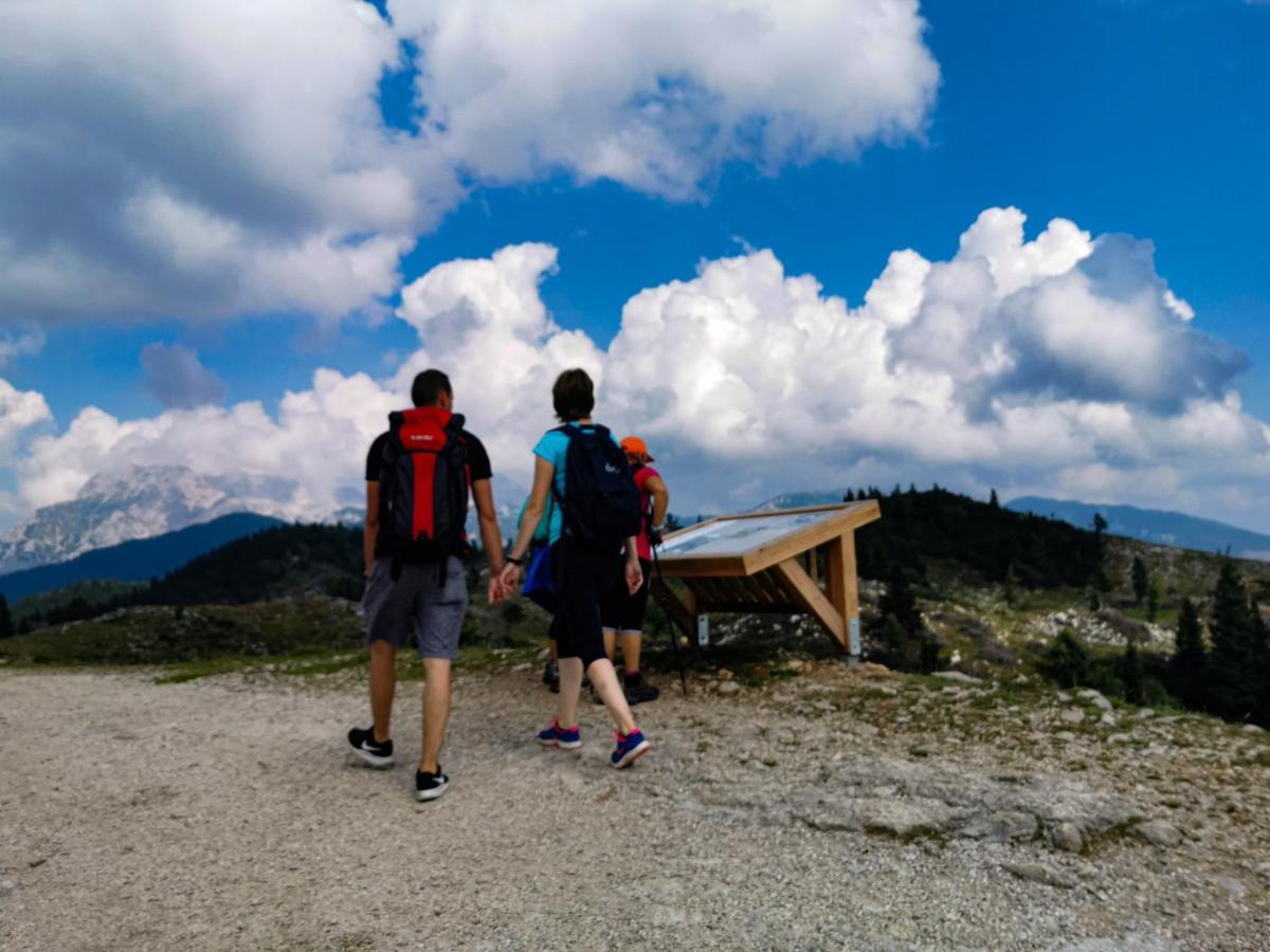 Kamp Alpe Kamniska Bistrica Hotel Stahovica Buitenkant foto