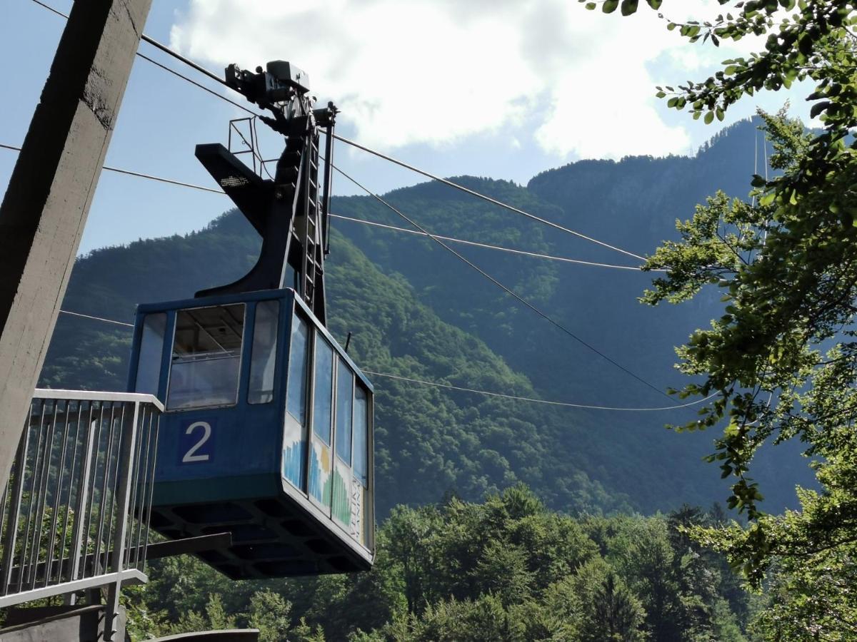 Kamp Alpe Kamniska Bistrica Hotel Stahovica Buitenkant foto